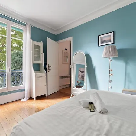 Bright Flat For 2 In Vinennes By Guestready Vincennes
